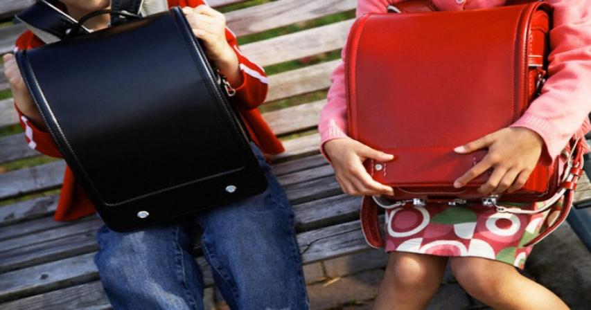 uae-parents-worry-about-heavy-school-bags