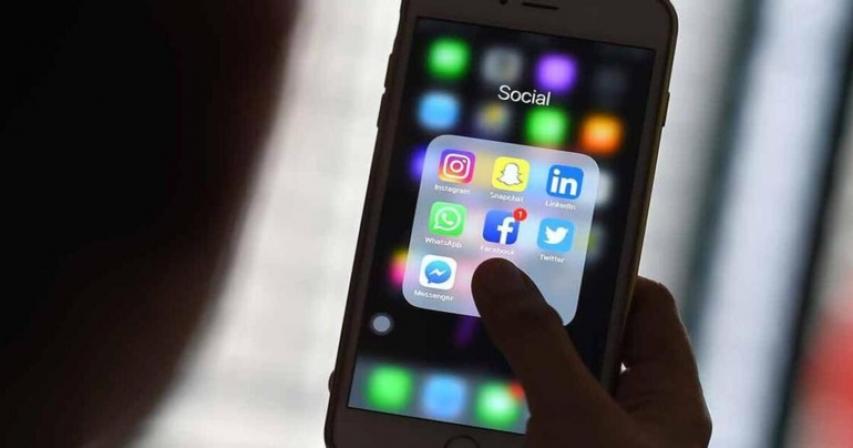 uae-teens-on-instagram-parents-fear-kids-bypassing-controls
