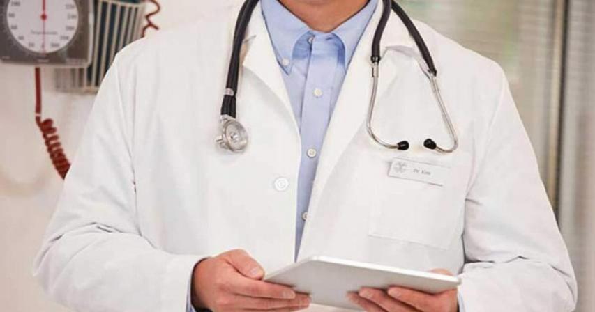 uae-doctors-warn-gut-issues-linked-to-parkinson
