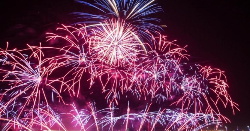 dubai-fireworks-with-drones-to-light-up-city-for-the-first-time-ever

