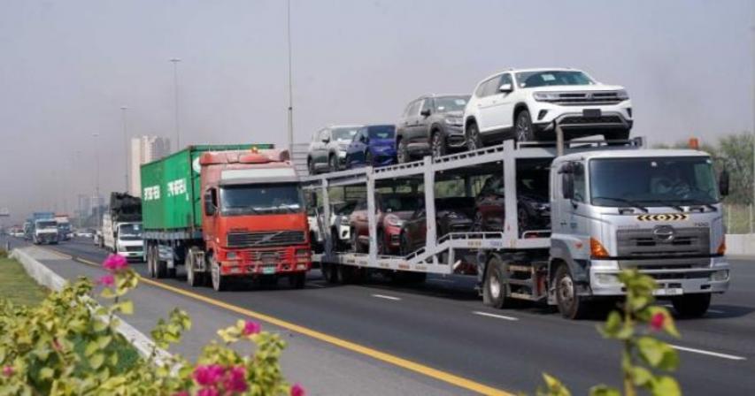 dubai-bans-truck-movement-on-emirates-road-during-evening-peak-hours
