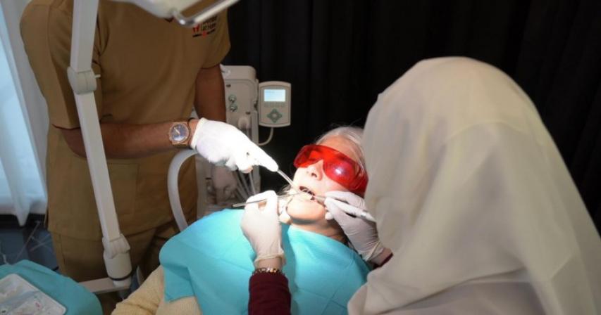 dubai-now-call-a-dentist-to-your-home-get-treatment-in-45-minutes
