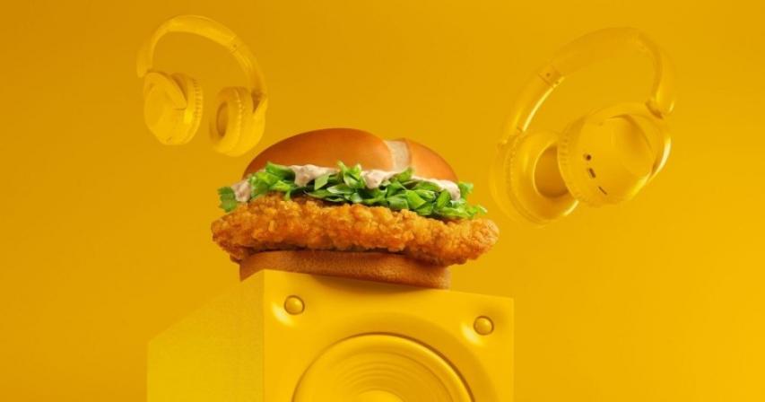 mcdonald-uae-launches-the-mccrispy-a-crunch-like-no-other
