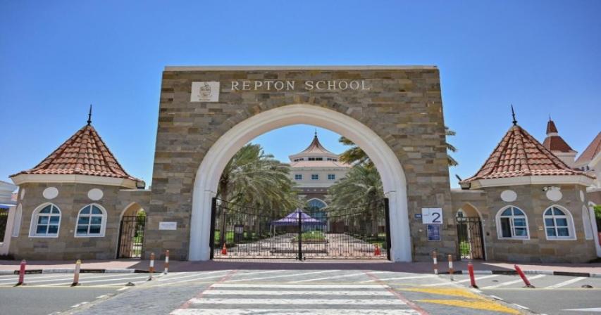 dubai-new-parking-spaces-in-2-schools-to-slash-traffic-delays-by-50%
