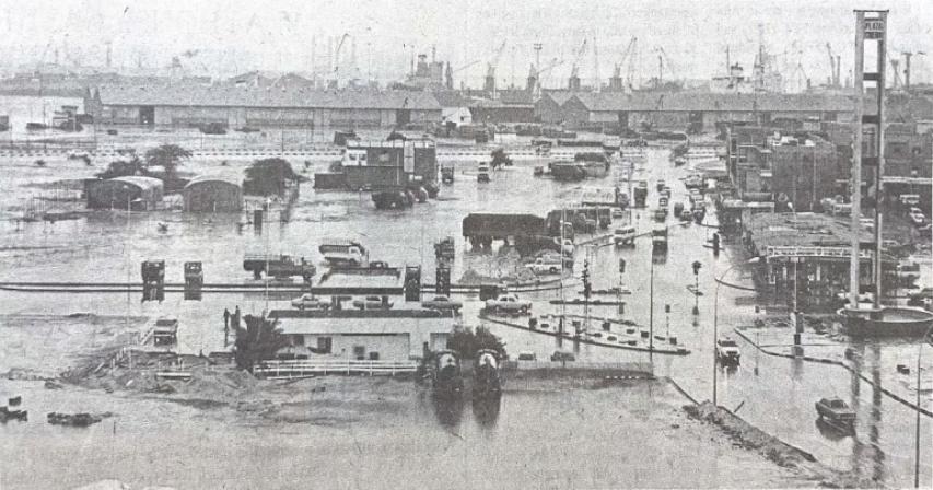 when-uae-weather-was-not-in-the-mood-for-love-on-valentine-day-43-years-ago
