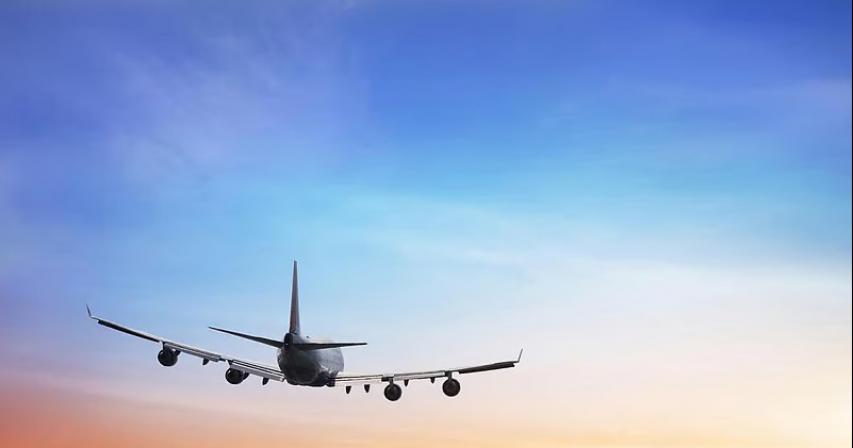 uae-flights-airfares-see-30%-increase-as-eid-al-fitr-school-holidays-overlap
