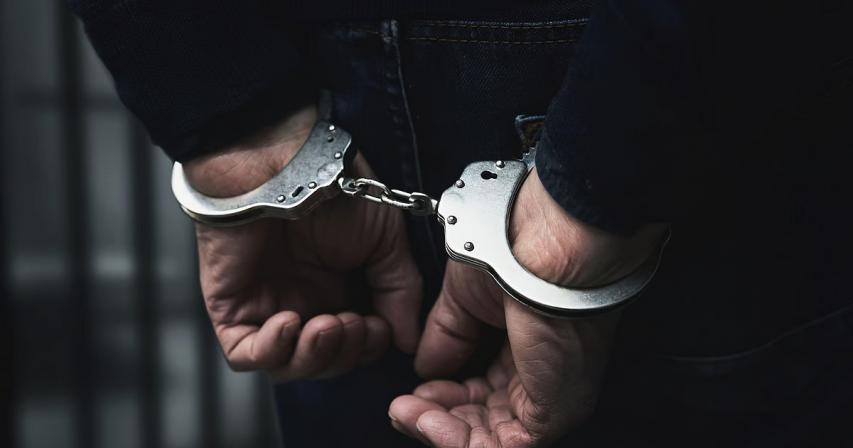 uae-two-fined-dh600,000-for-employing-12-workers-illegally
