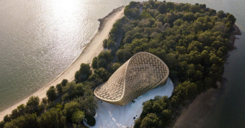 Exploring UAE's Island Wonders: From Luxury Retreats to