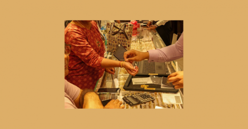 Gold Prices Dip Below $2,000: UAE Outlook