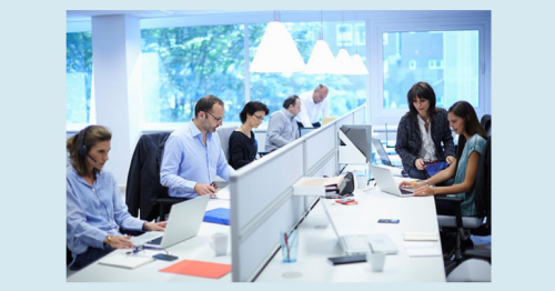 Navigating the Eid Al Fitr Break: A Look at UAE Companies'