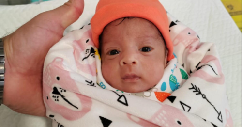 Baby born at 24 weeks, weighing 700 grams survives after
