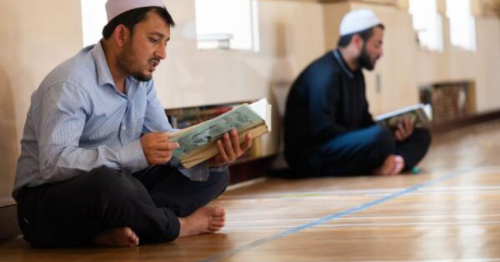 UAE announces ban on unlicensed digital platforms teaching
