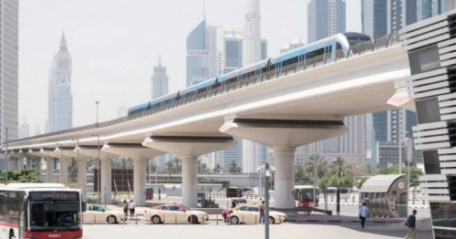 Dubai Announces Free Parking and Extended Metro Timings for
