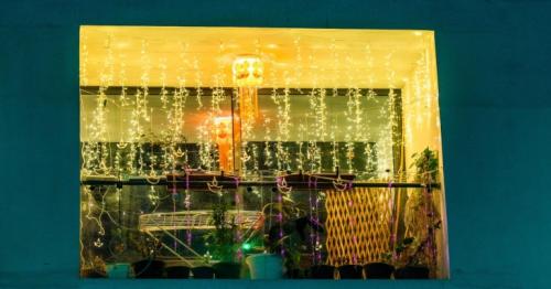 Diwali: Meet the expat family celebrating festival for 76th