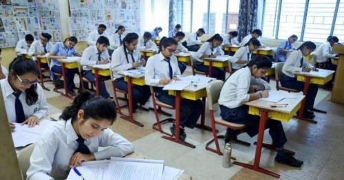 UAE announces schedule for release of grades for 2024-2025