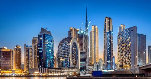Dubai office rents shoot up 15%-20% as landlords waste no
