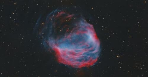 UAE astronomers capture giant cloud from star explosion