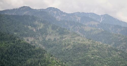 Indian missiles hit 9 sites in Pakistan,