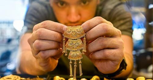 Gold prices in UAE: Will precious metal dip to $2,200 or